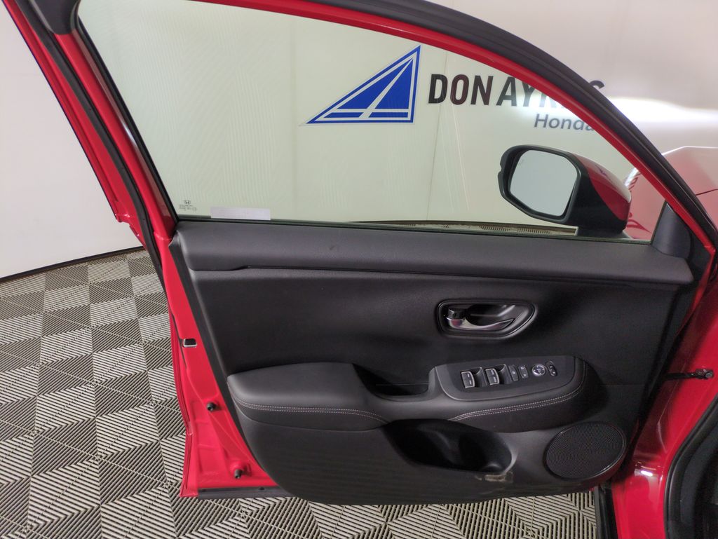 2024 Honda HR-V EX-L photo 10