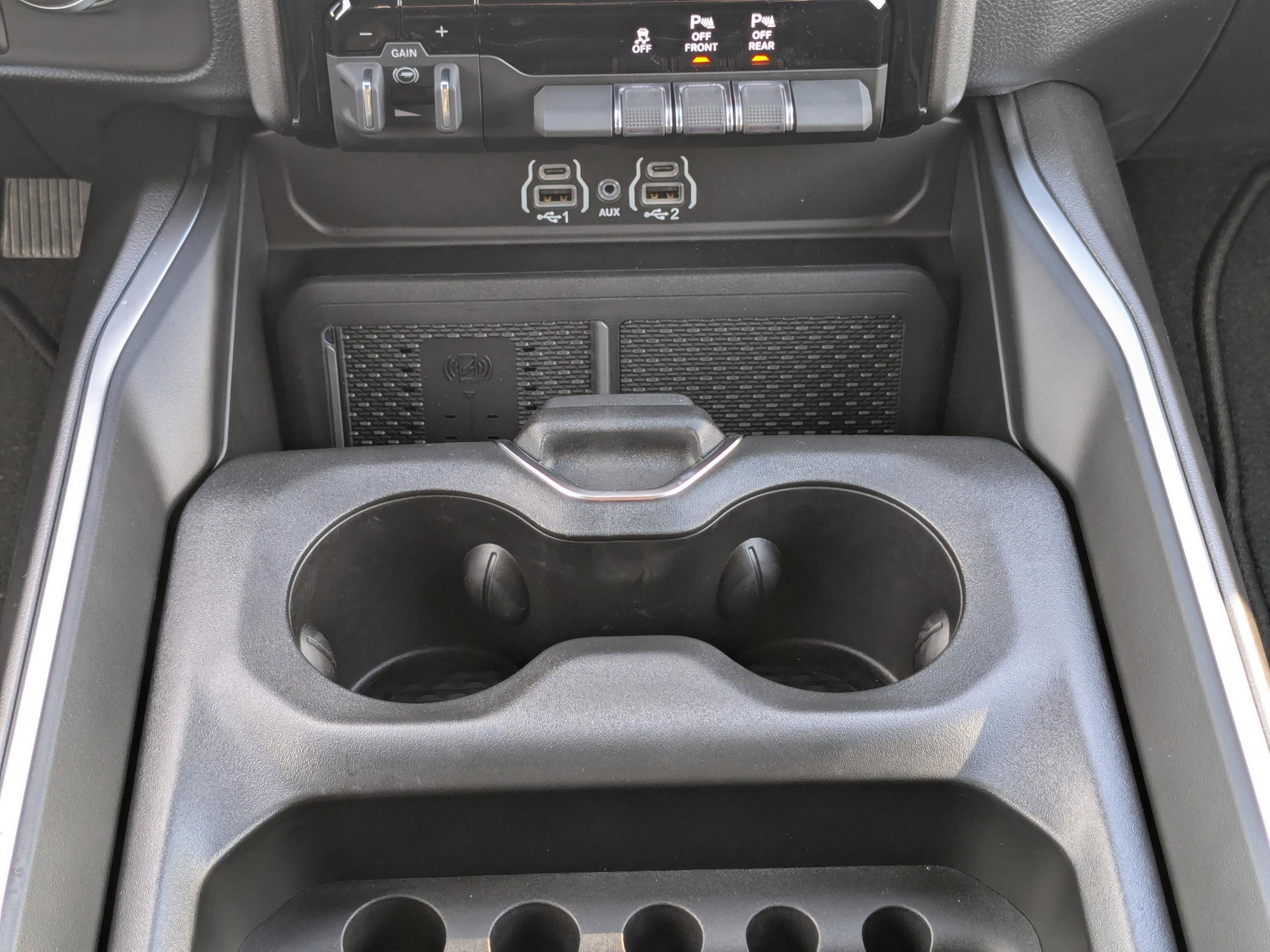 2026 Ram 1500 Big Horn photo 16
