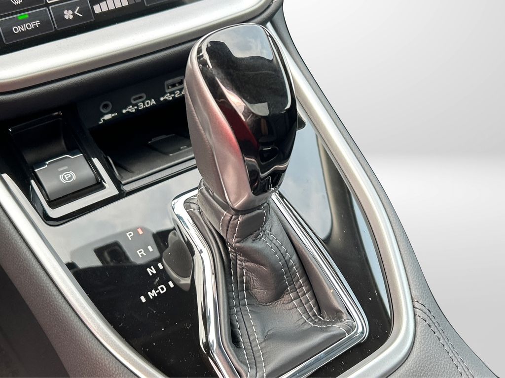 2025 Subaru Outback Limited XT photo 34