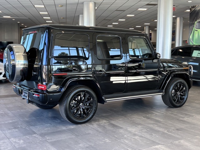 2026 Mercedes Benz G 550 photo 3