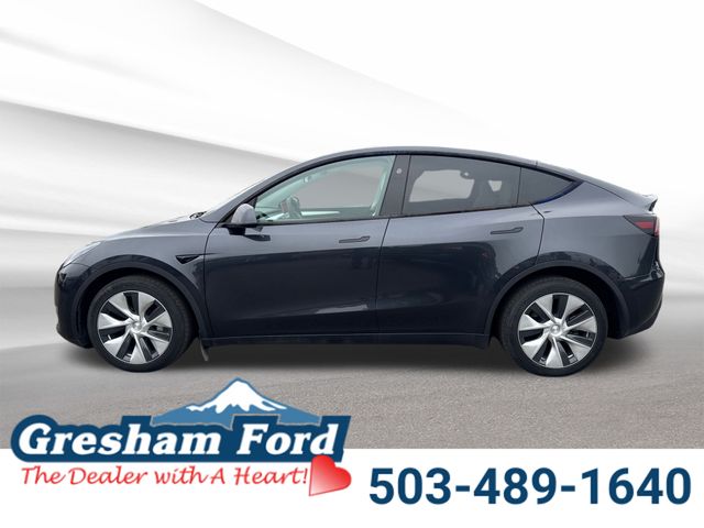 Used 2024 Tesla Model Y Long Range with VIN 7SAYGDEE5RF026332 for sale in Gresham, OR