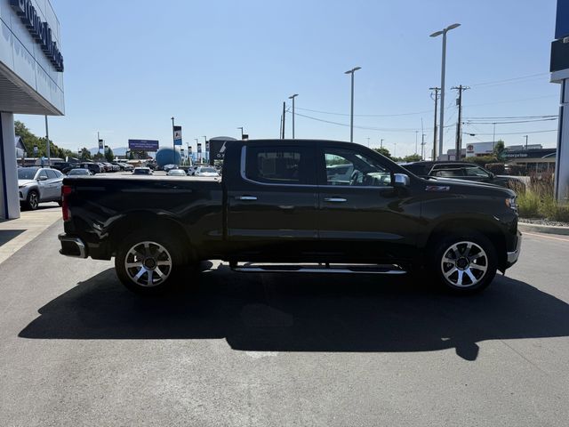 2022 Chevrolet Silverado 1500 LTZ photo 2