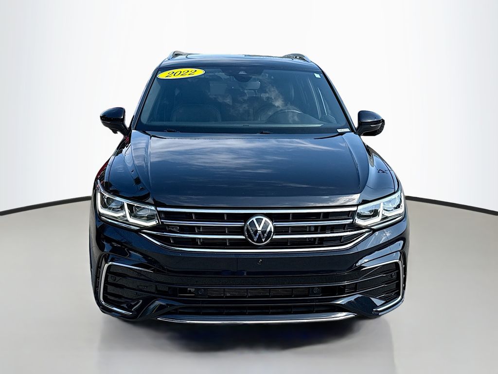 2022 Volkswagen Tiguan SEL Premium R-Line photo 2