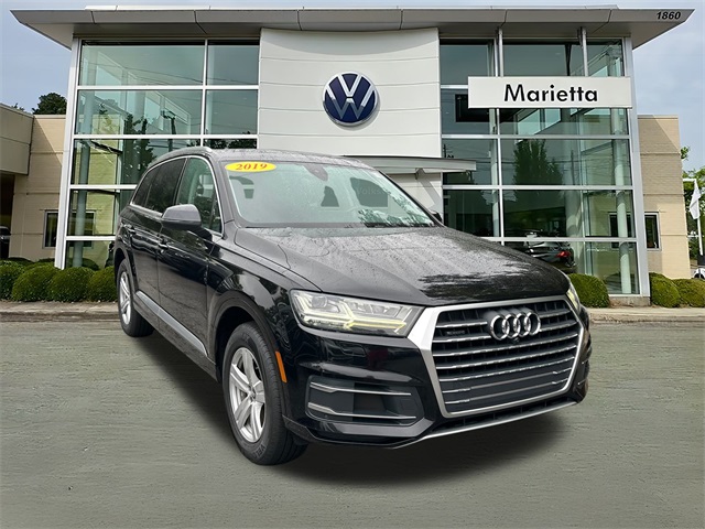 2019 Audi Q7 Premium Plus