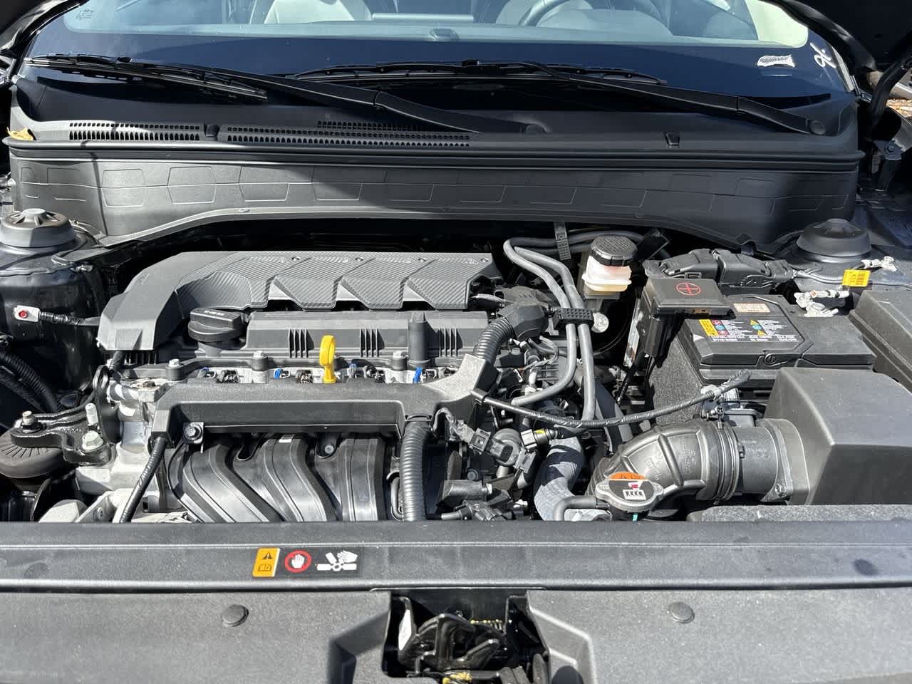 2025 Hyundai Venue SEL photo 11