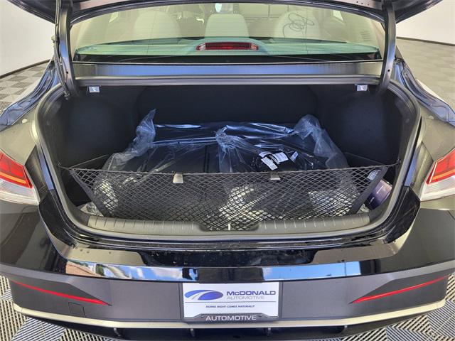 2025 Hyundai Elantra Hybrid Blue photo 19