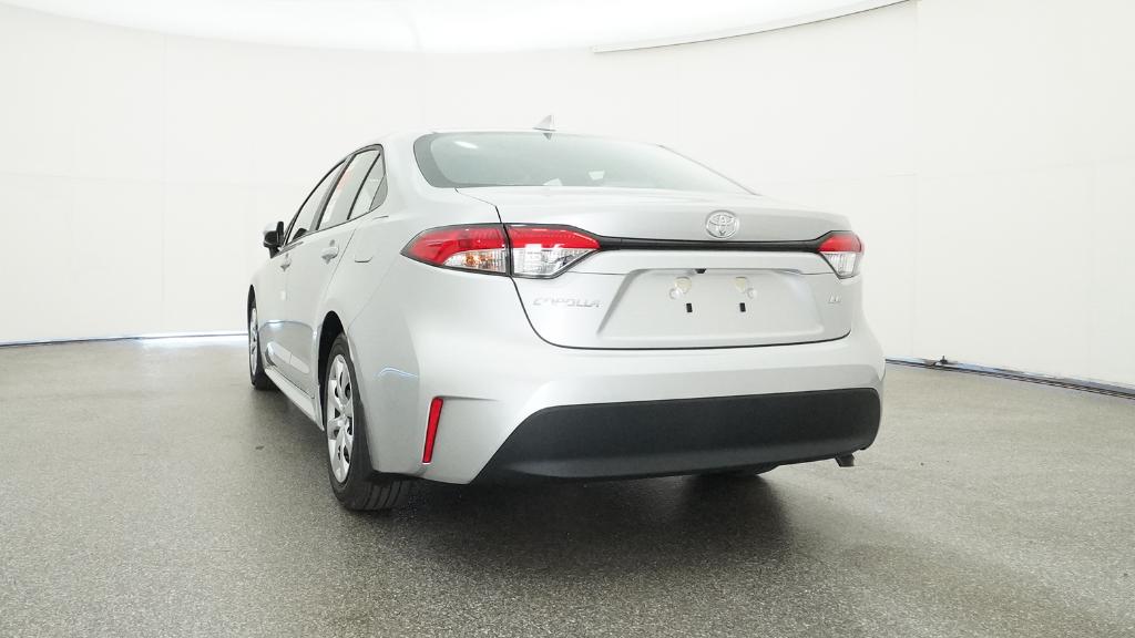 2025 Toyota Corolla LE photo 15