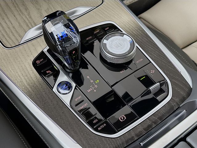 2026 Bmw X7 ALPINA XB7 photo 14