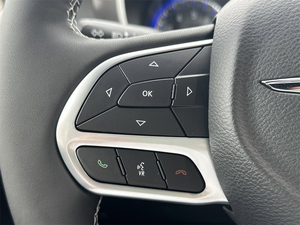 2025 Chrysler Voyager LX photo 22