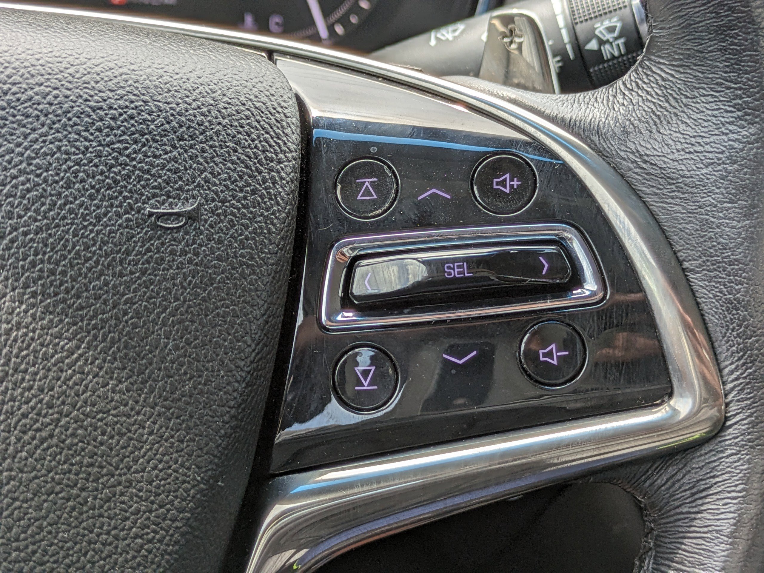 2019 Cadillac CTS Luxury photo 25
