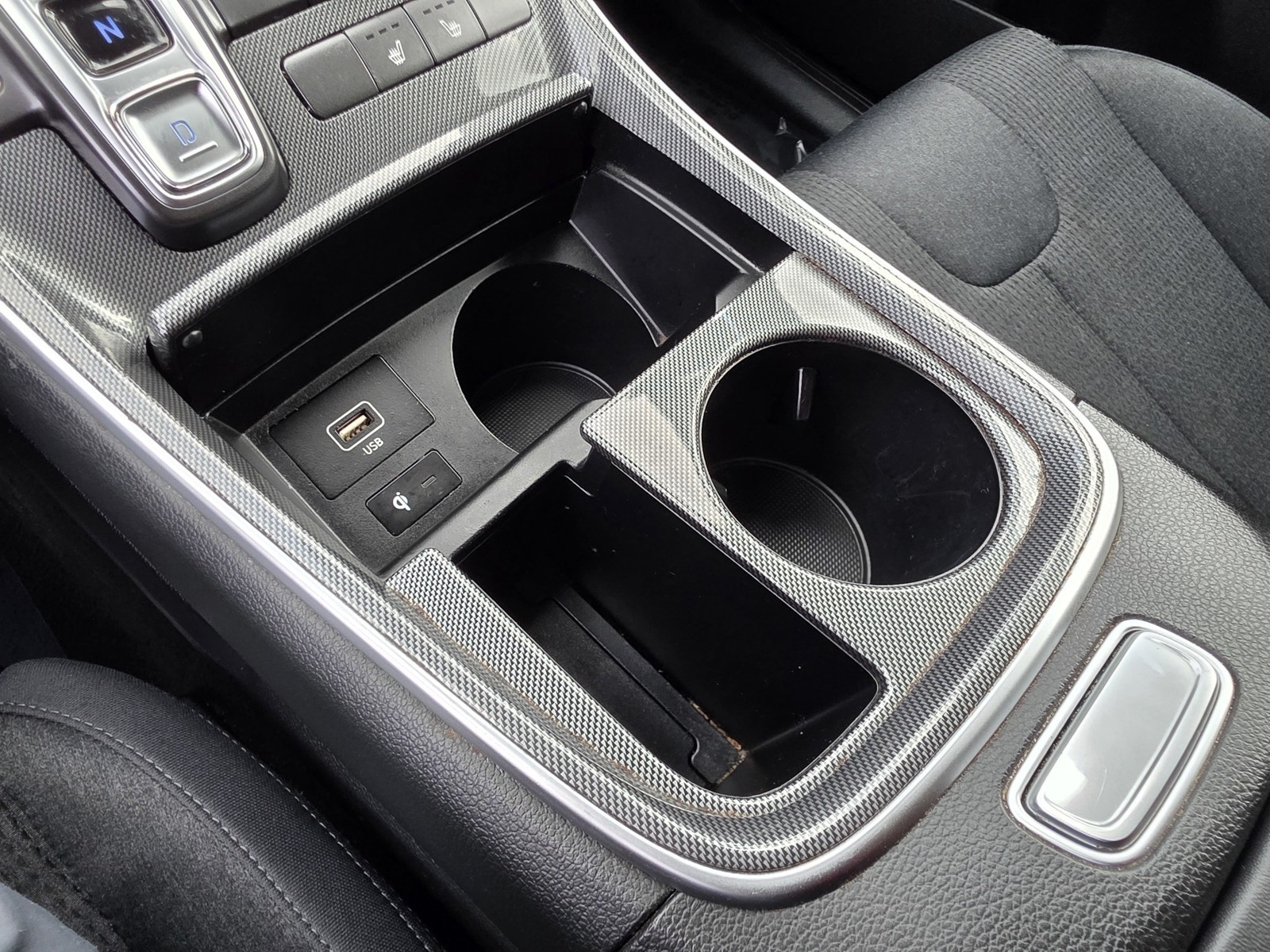 2022 Hyundai Santa Fe SEL photo 29