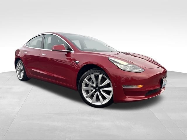 2018 Tesla Model 3 Long Range's photo