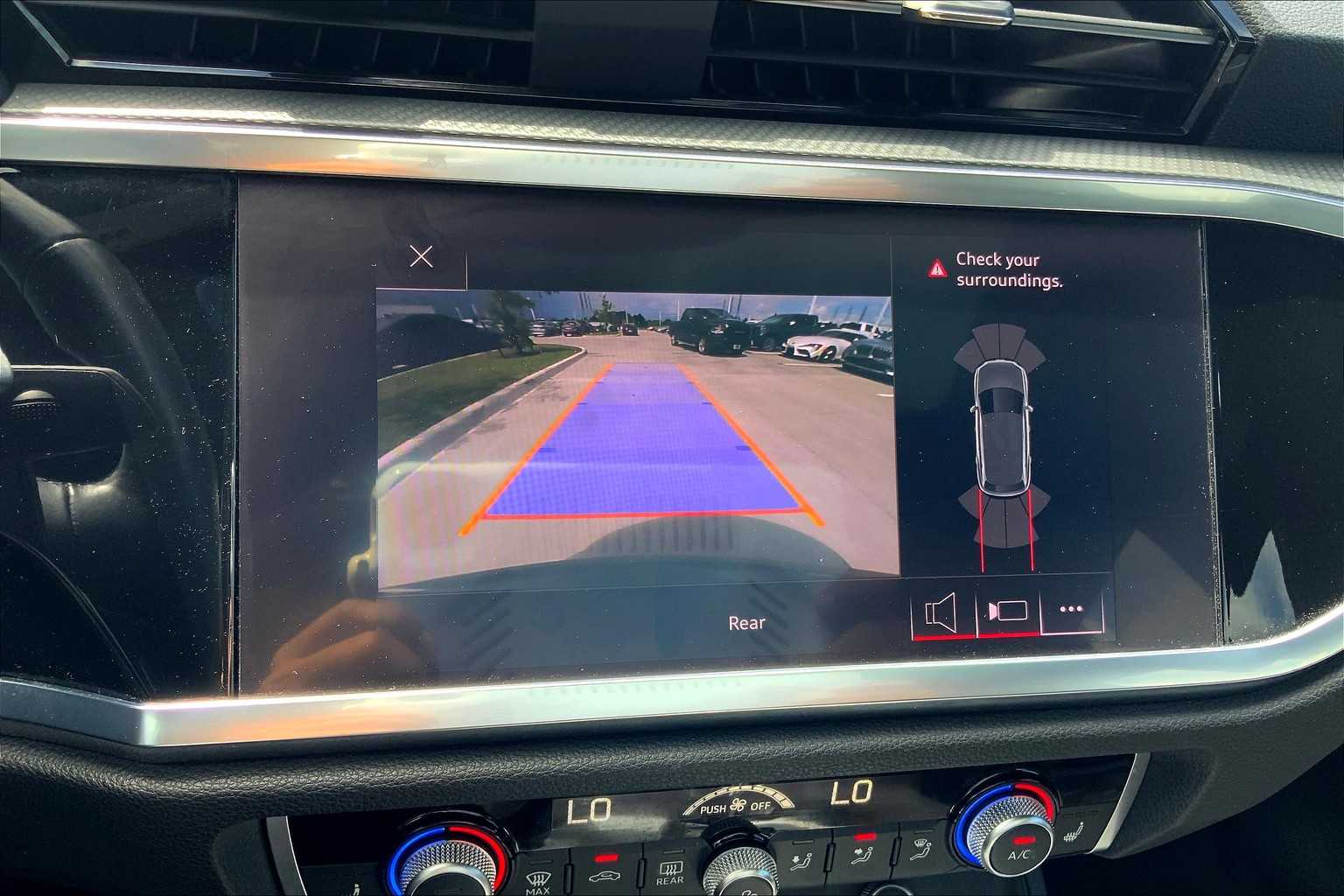 2021 Audi Q3 S line Premium photo 24
