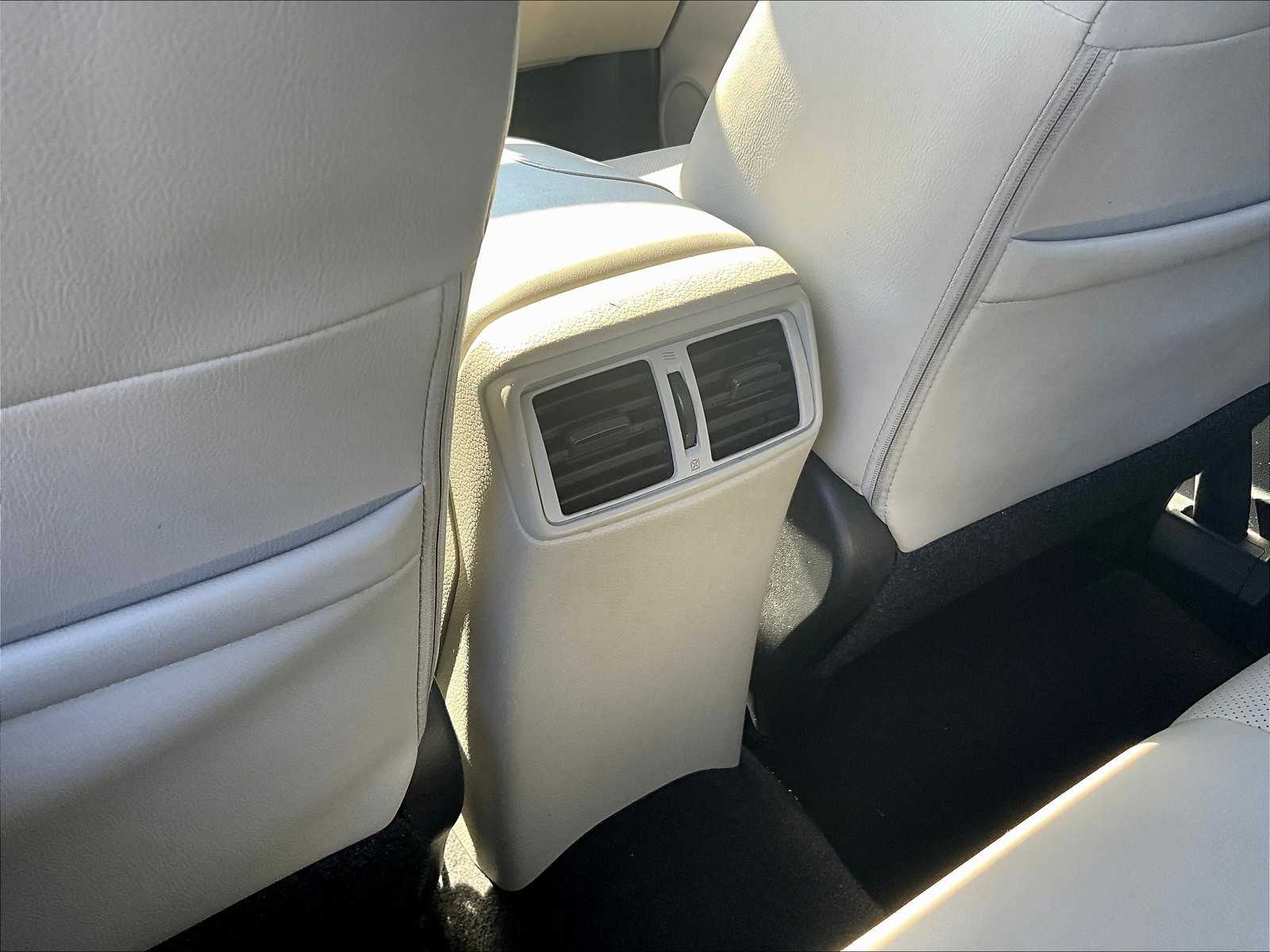 2018 Nissan Rogue Sport SL photo 27