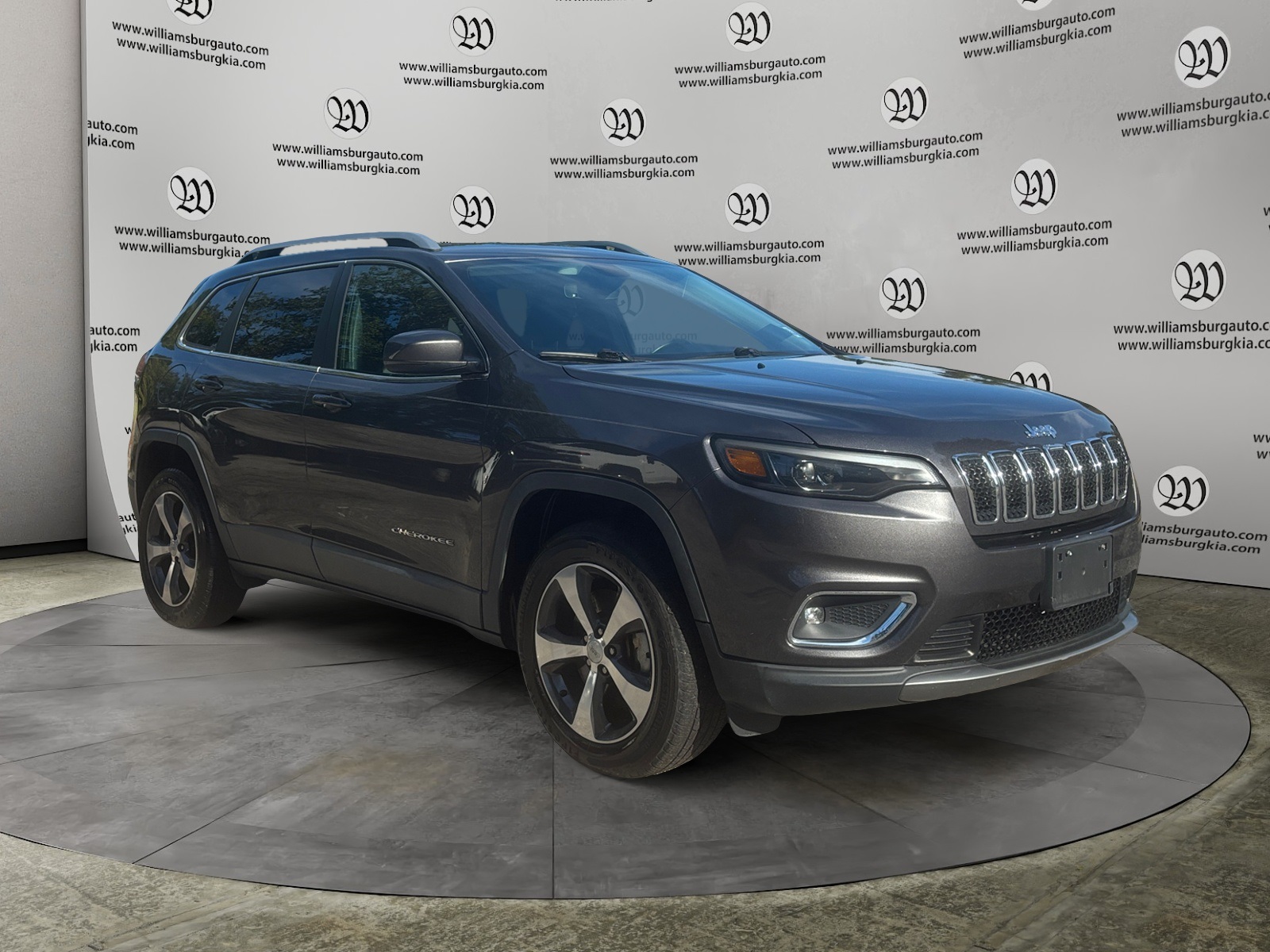 2019 Jeep Cherokee Limited photo 2