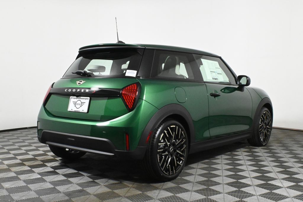 2025 Mini Cooper S photo 6