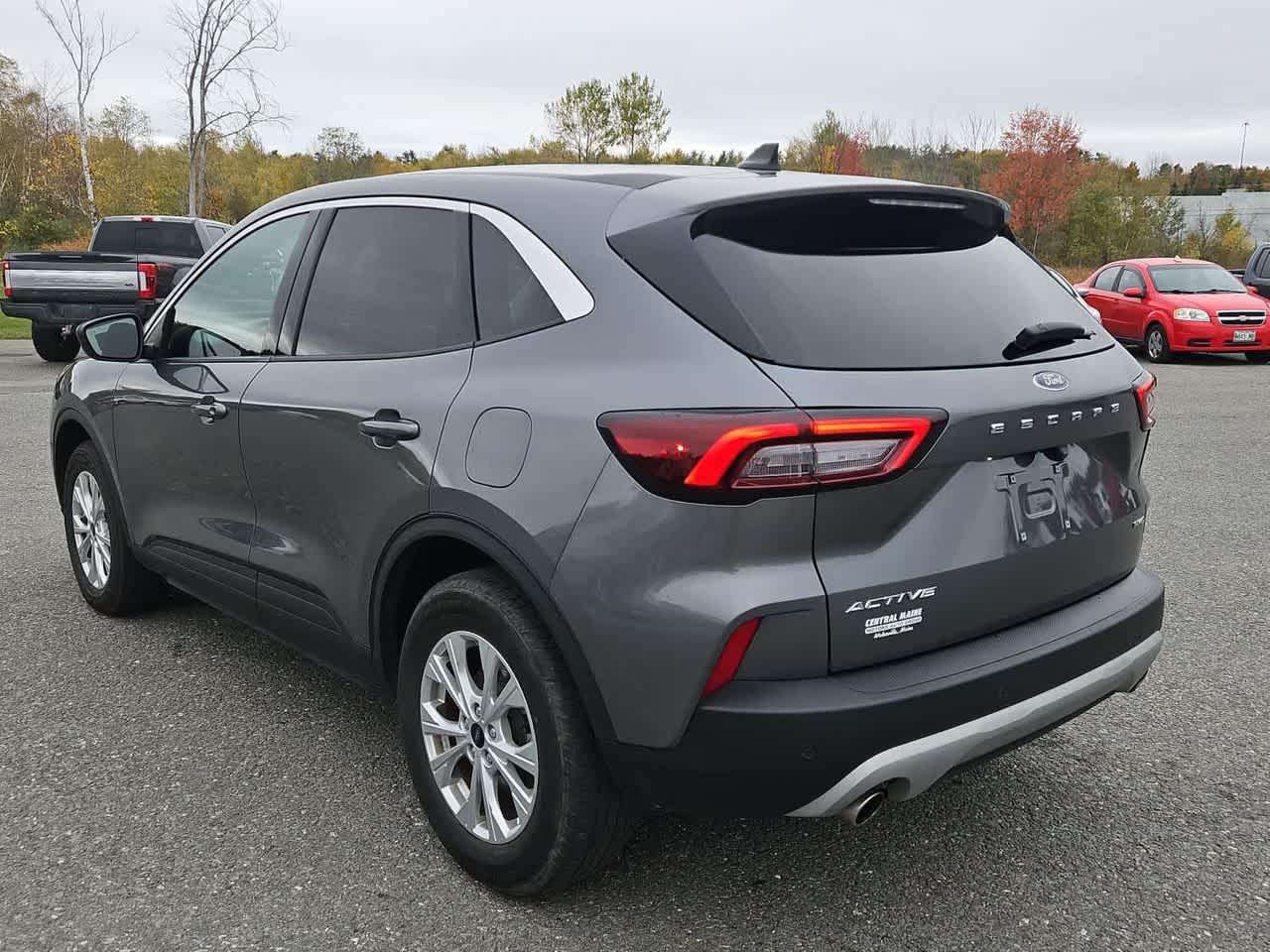 2024 Ford Escape Active photo 3