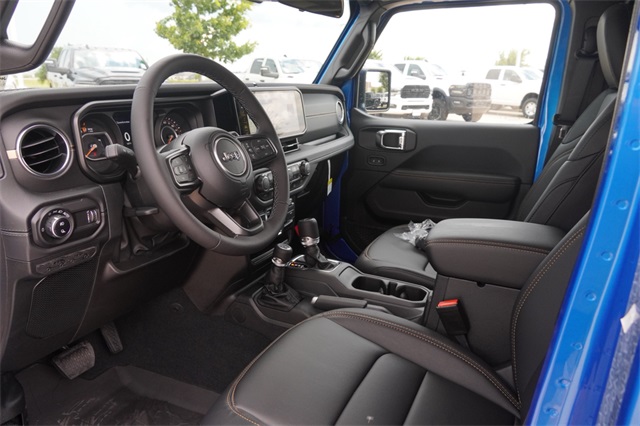 2025 Jeep Gladiator Sport photo 17