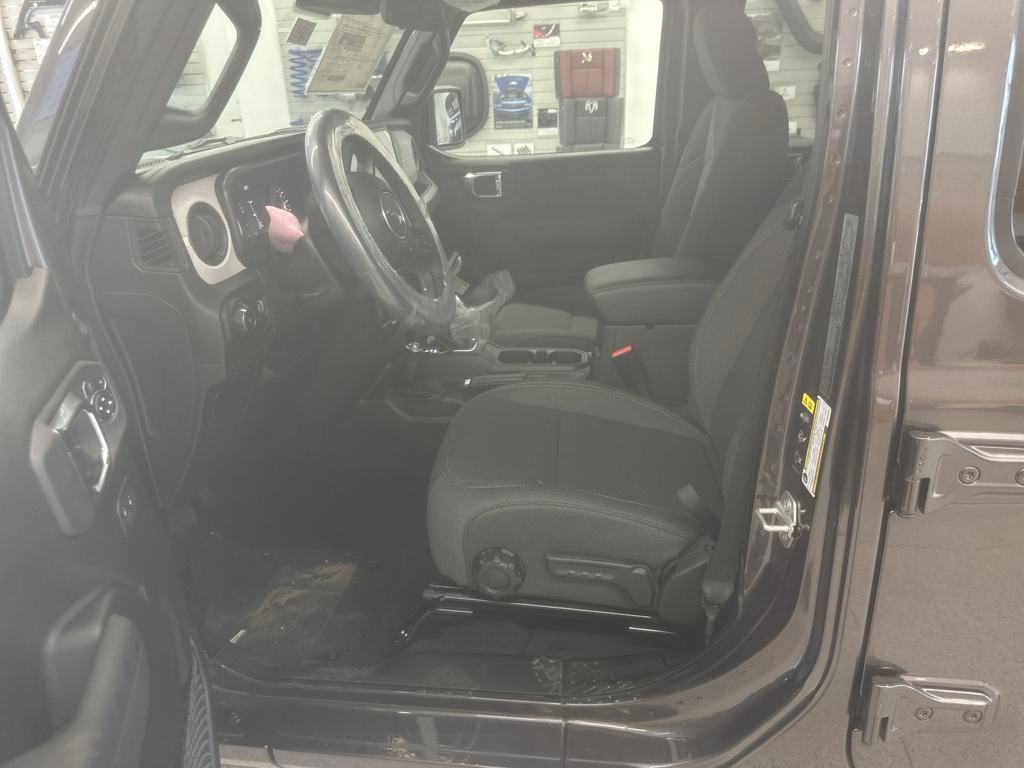 2025 Jeep Wrangler Sport S photo 2