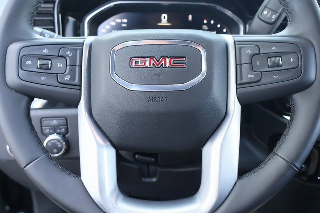 2025 Gmc Sierra 1500 SLE photo 3