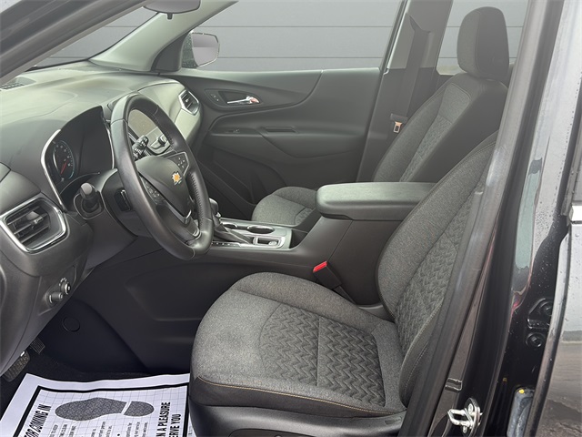 2022 Chevrolet Equinox LT photo 31