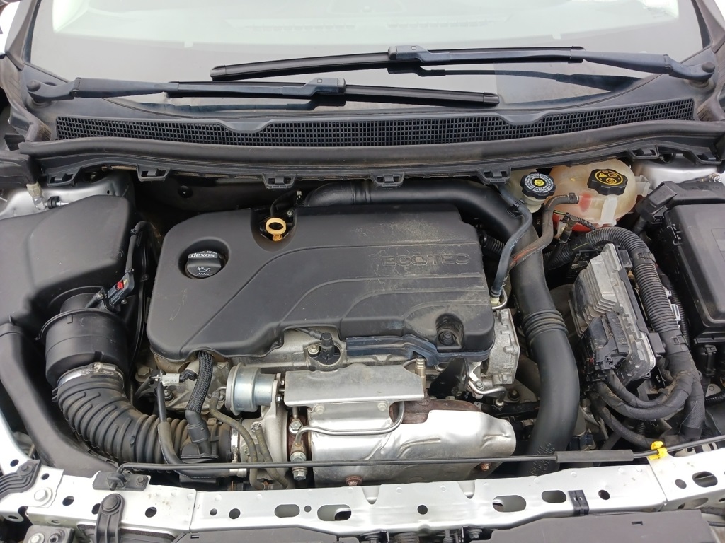 2018 Chevrolet Cruze LT photo 32