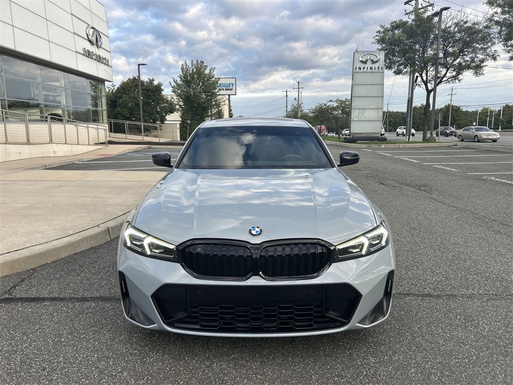 2023 Bmw 330i xDrive photo 2