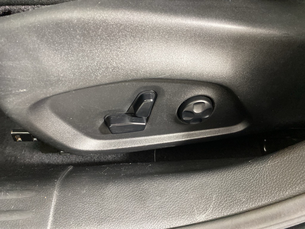 2019 Jeep Compass Latitude photo 12