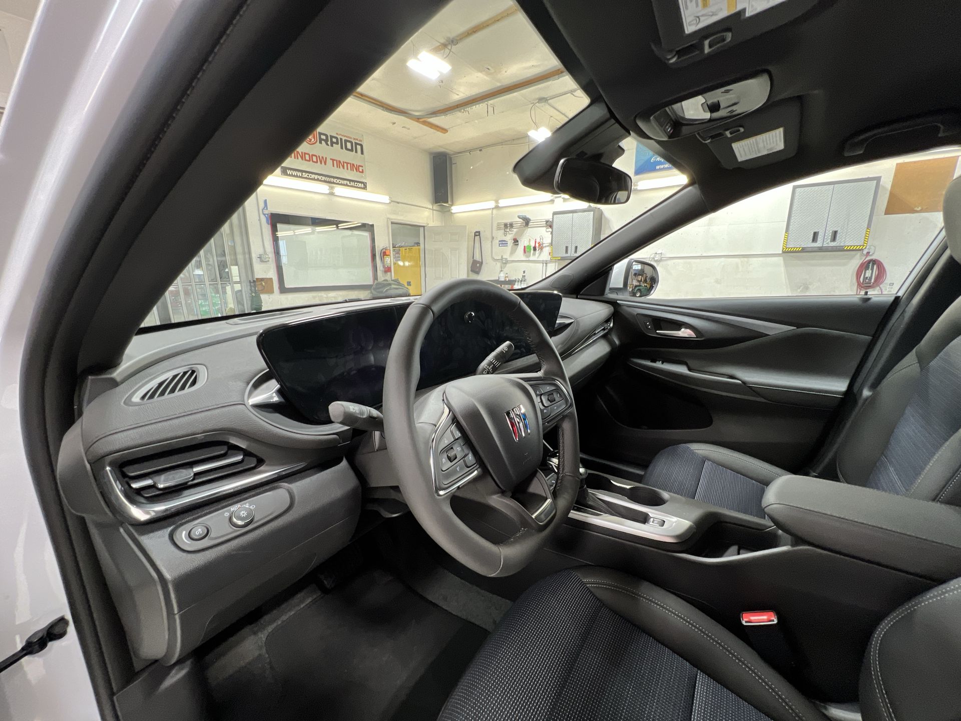 2025 Buick Envista Preferred photo 10