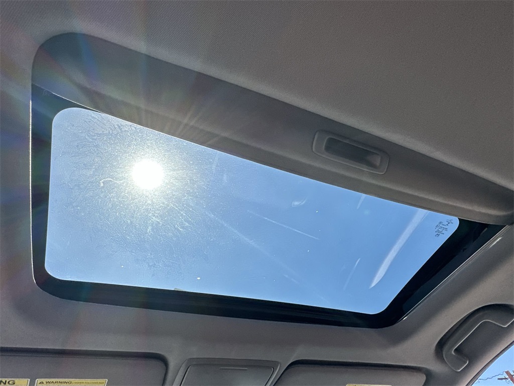 2020 Honda CR-V Hybrid EX-L photo 30