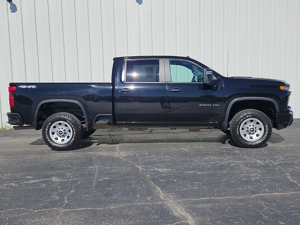 2024 Chevrolet Silverado 3500HD Work Truck photo 2