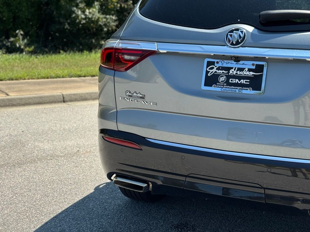 2023 Buick Enclave Essence photo 13