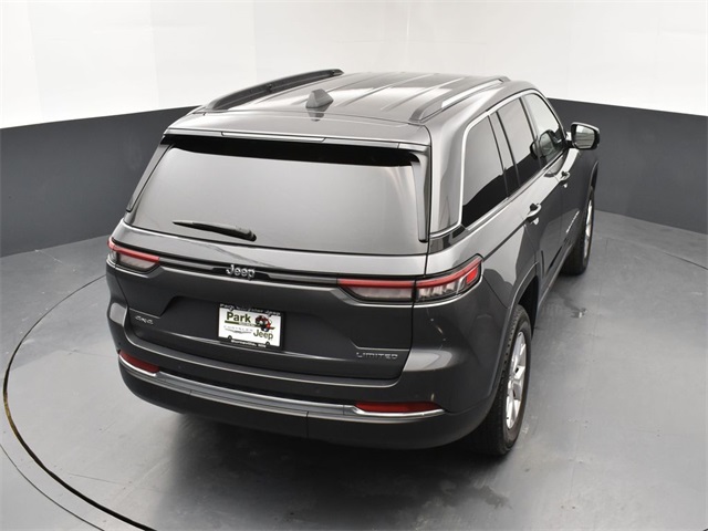 2022 Jeep Grand Cherokee Limited photo 16
