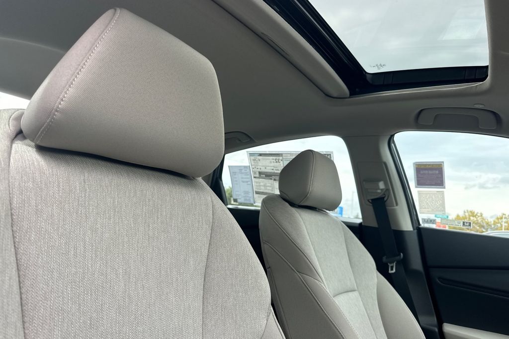 2025 Honda Accord 1.5T SE photo 17