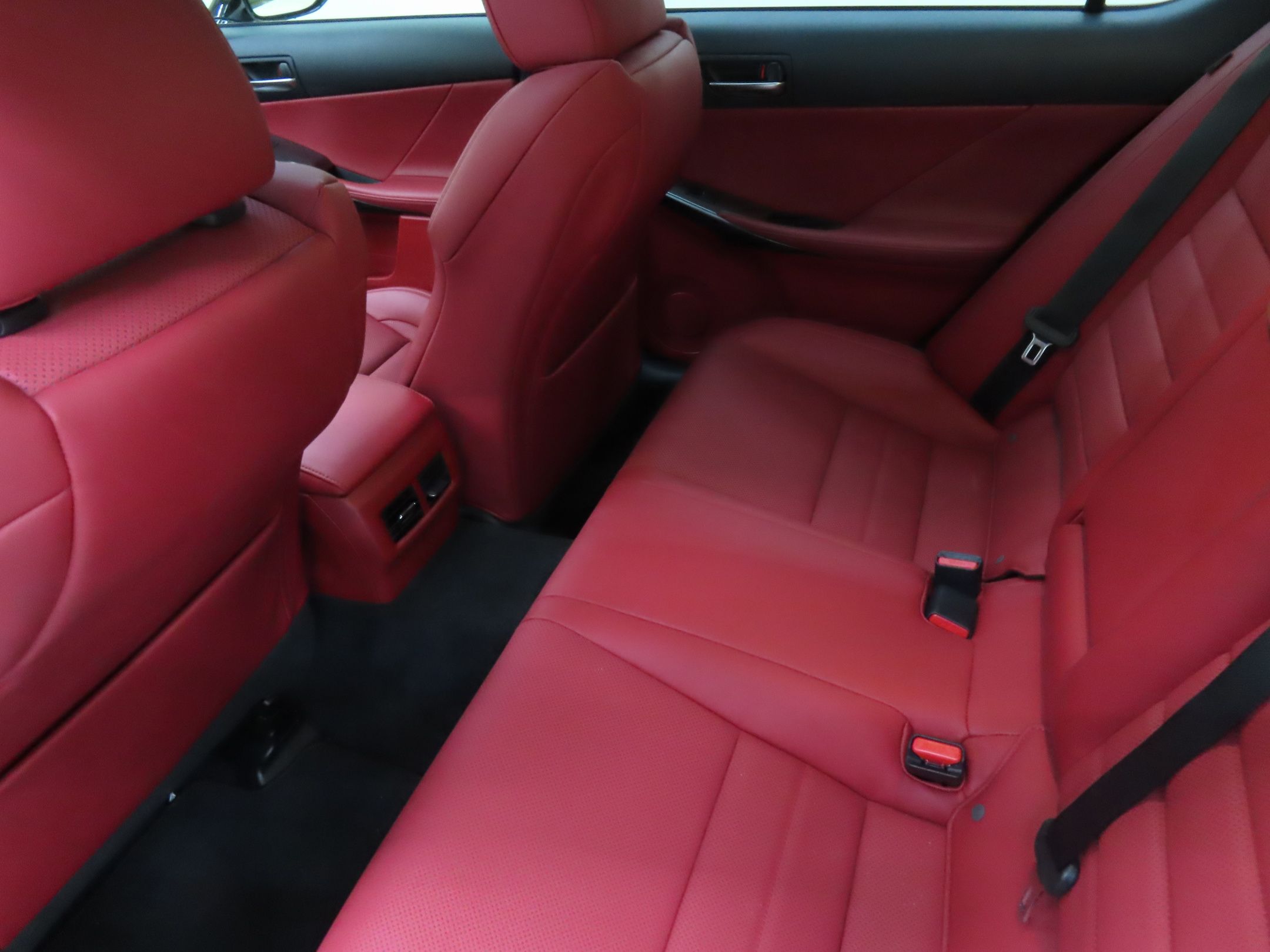 2023 Lexus IS 500 F SPORT Performance photo 21