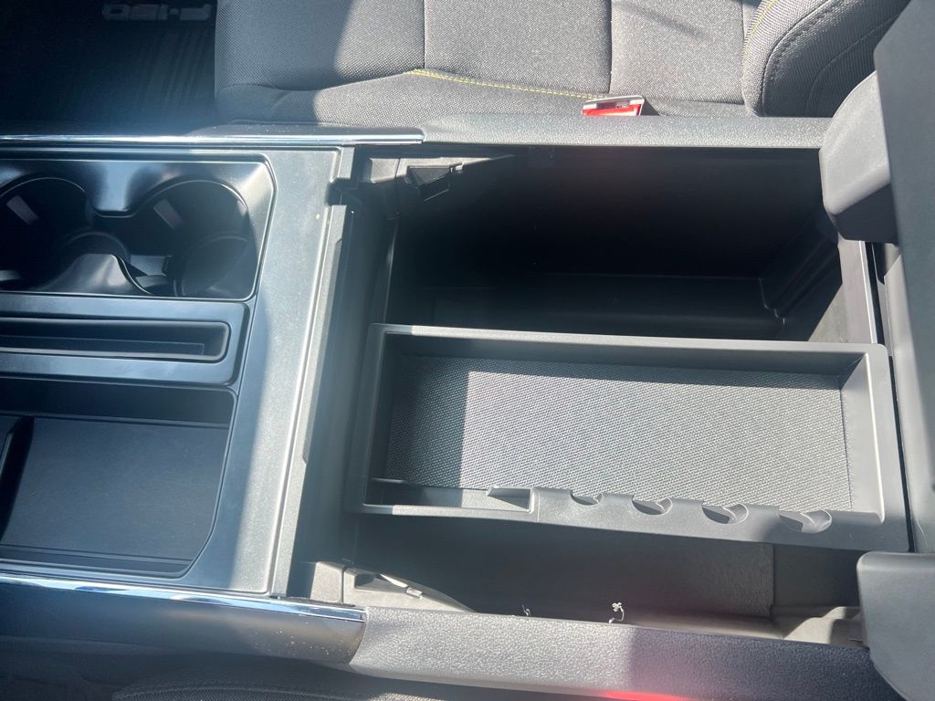 2025 Ford F-150 STX photo 10