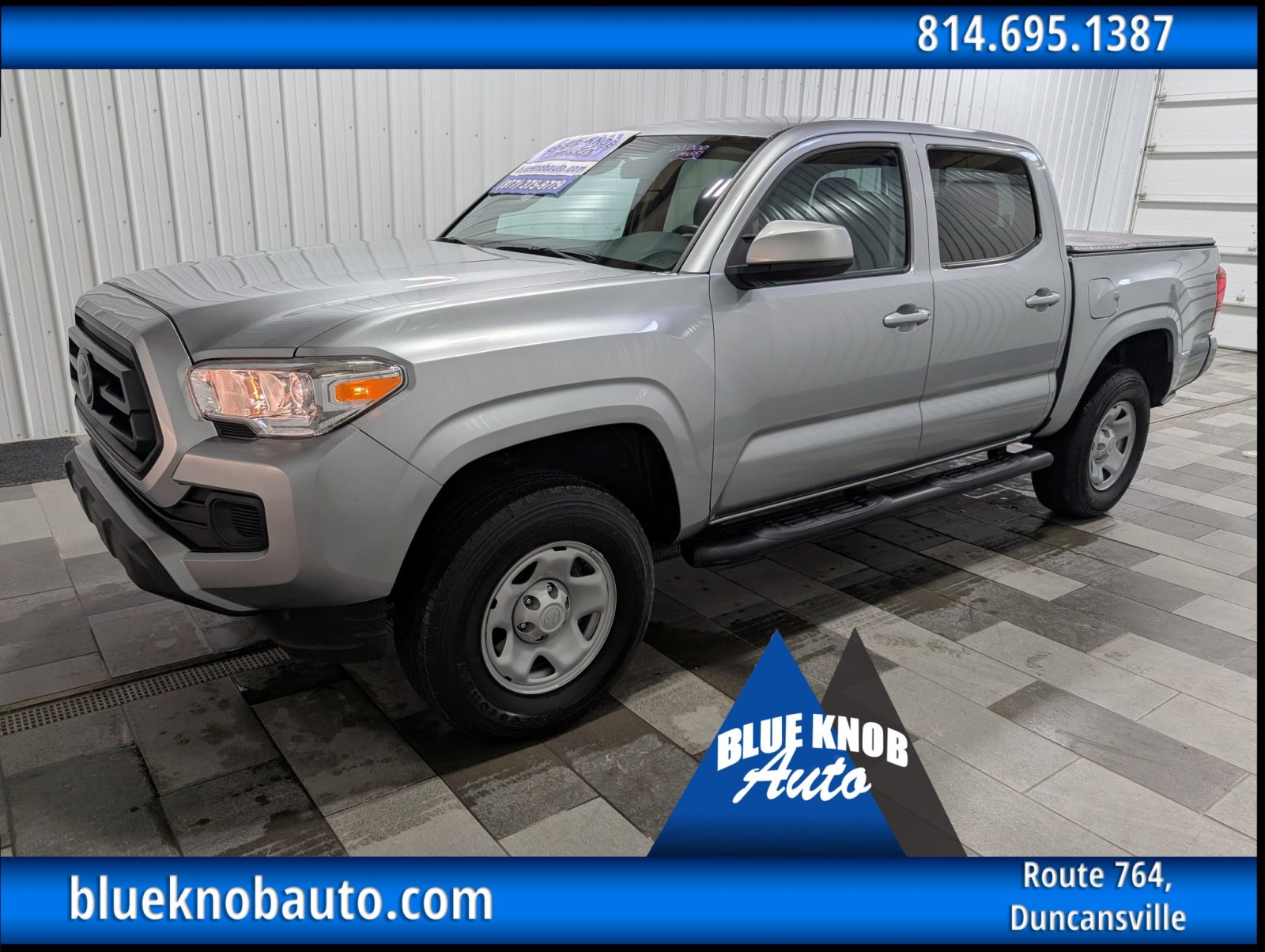 2023 Toyota Tacoma SR's photo