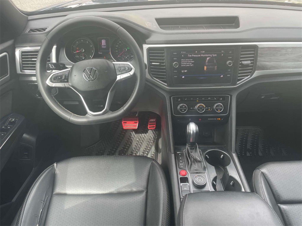 2021 Volkswagen Atlas Cross Sport SE Technology photo 9