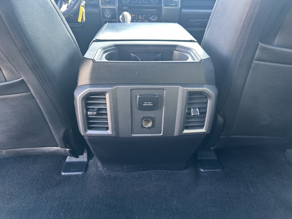 2016 Ford F-150 XLT photo 18