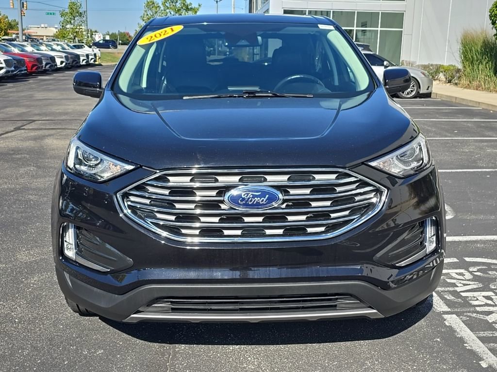 2021 Ford Edge SEL photo 3