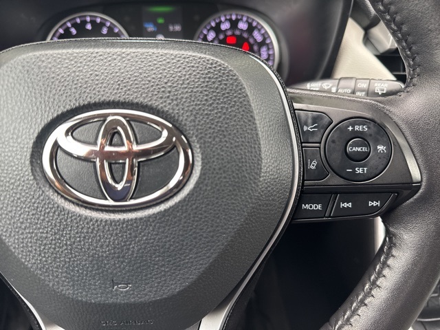 2022 Toyota RAV4 XLE photo 25
