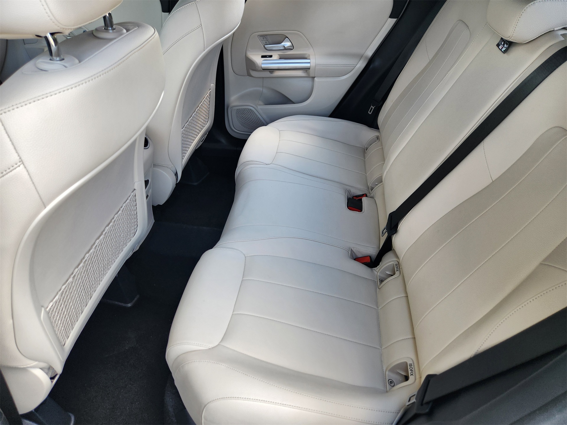 2025 Mercedes Benz GLA 250 photo 29