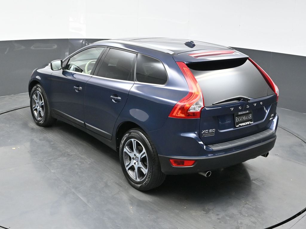 2012 Volvo XC60 T6 Premier Plus photo 29