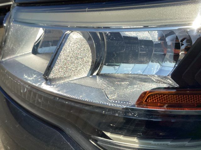 2018 Ford Explorer XLT photo 4