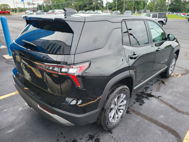 2026 Chevrolet Equinox LT photo 4