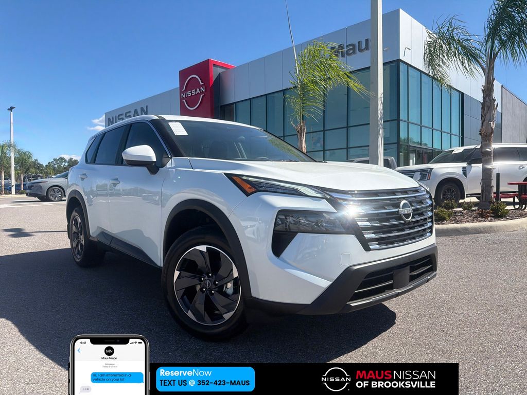 2026 Nissan Rogue SV's photo