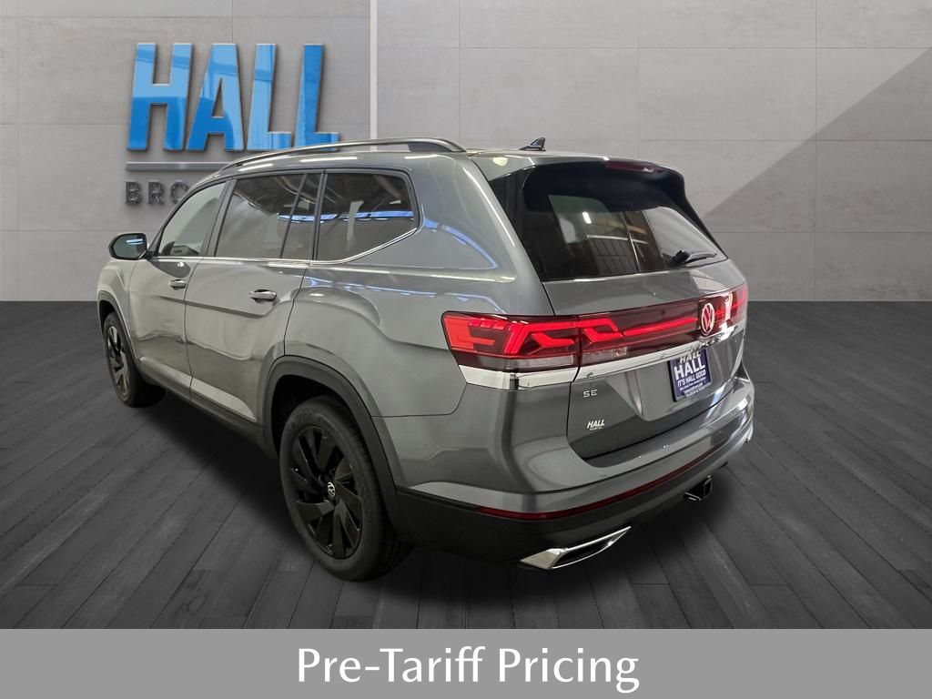 2025 Volkswagen Atlas SE Technology photo 3