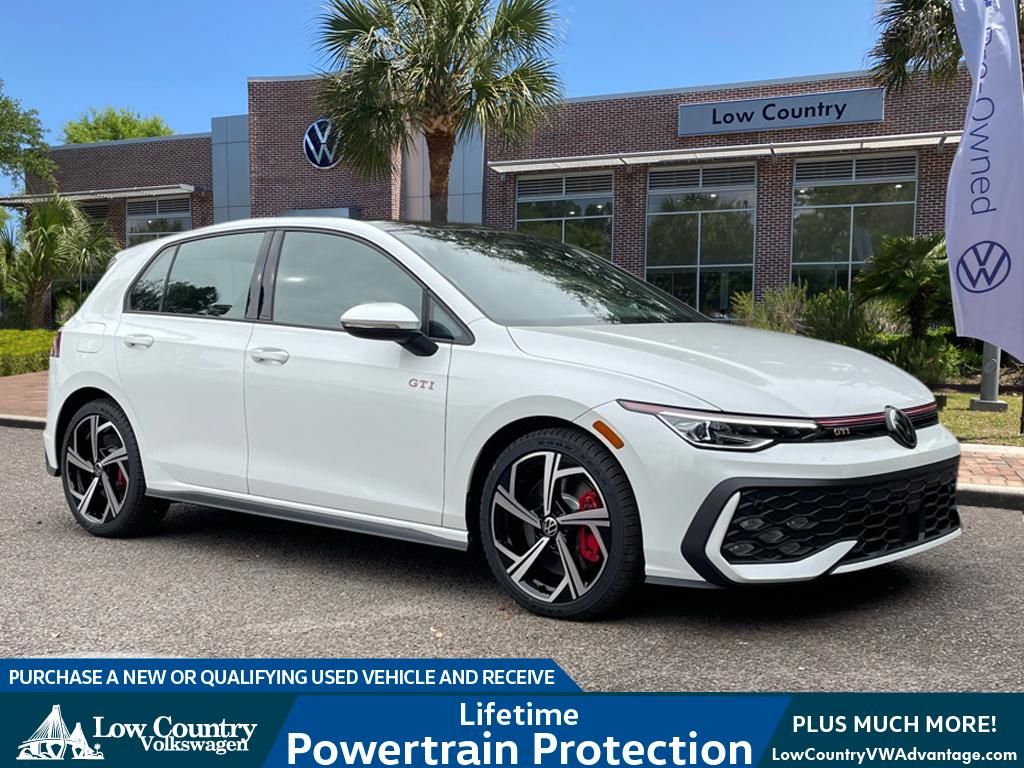 2026 Volkswagen Golf GTI SE's photo