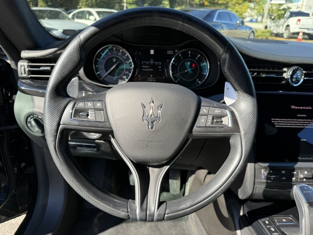 2022 Maserati Quattroporte Modena Q4 photo 25