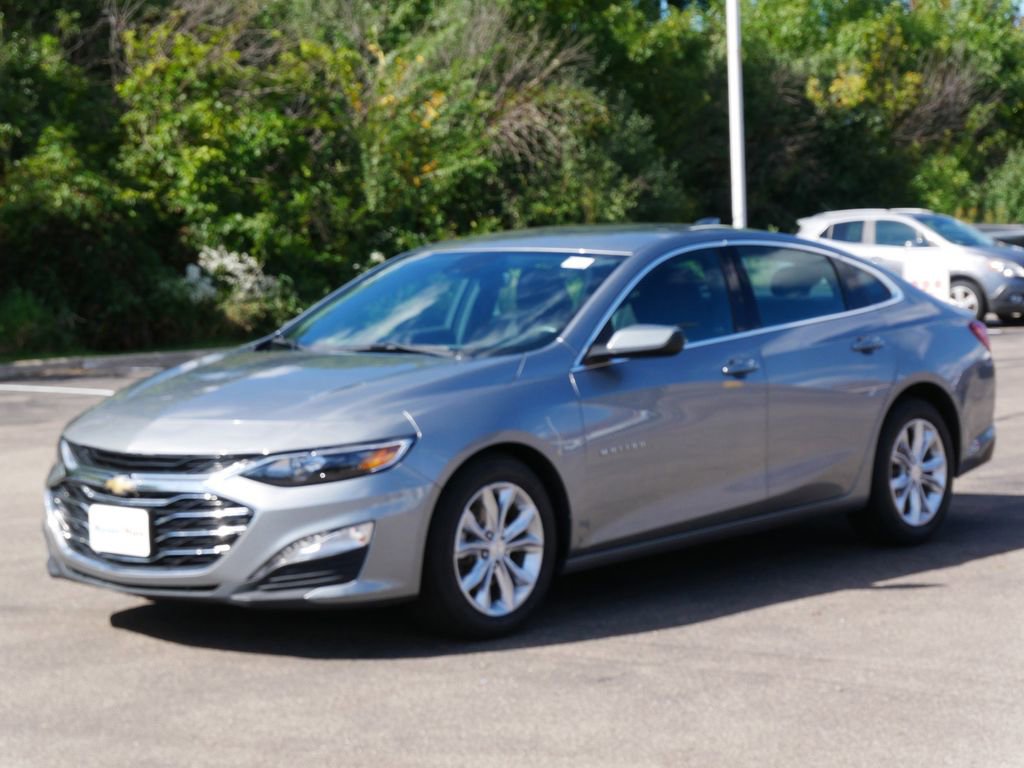 2023 Chevrolet Malibu 1LT photo 3